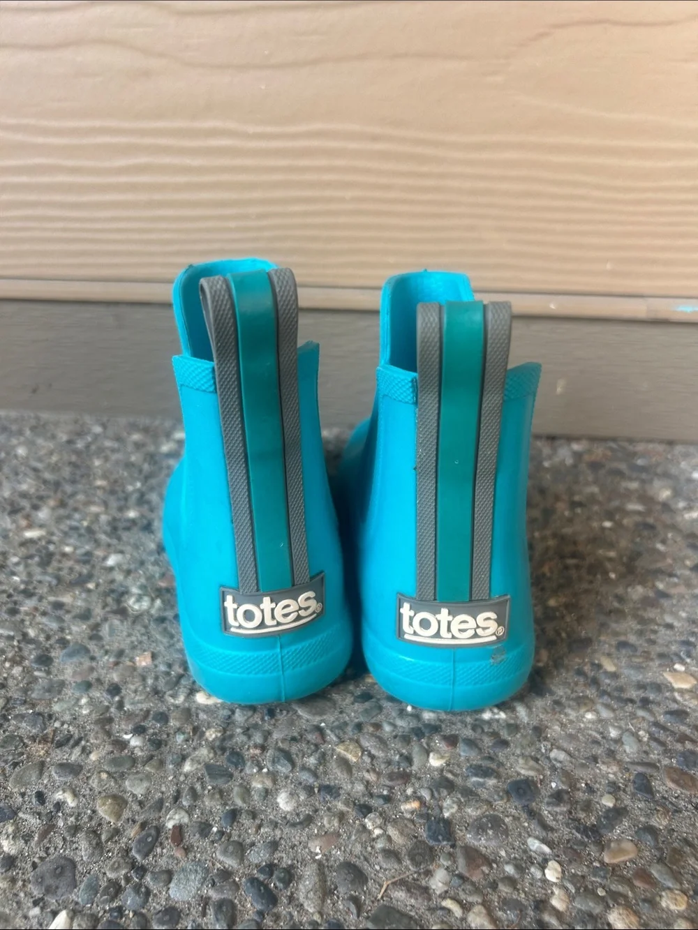 Kids Teal Rain Boots